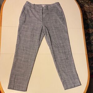 H&M Women's Gray Checkered Pants